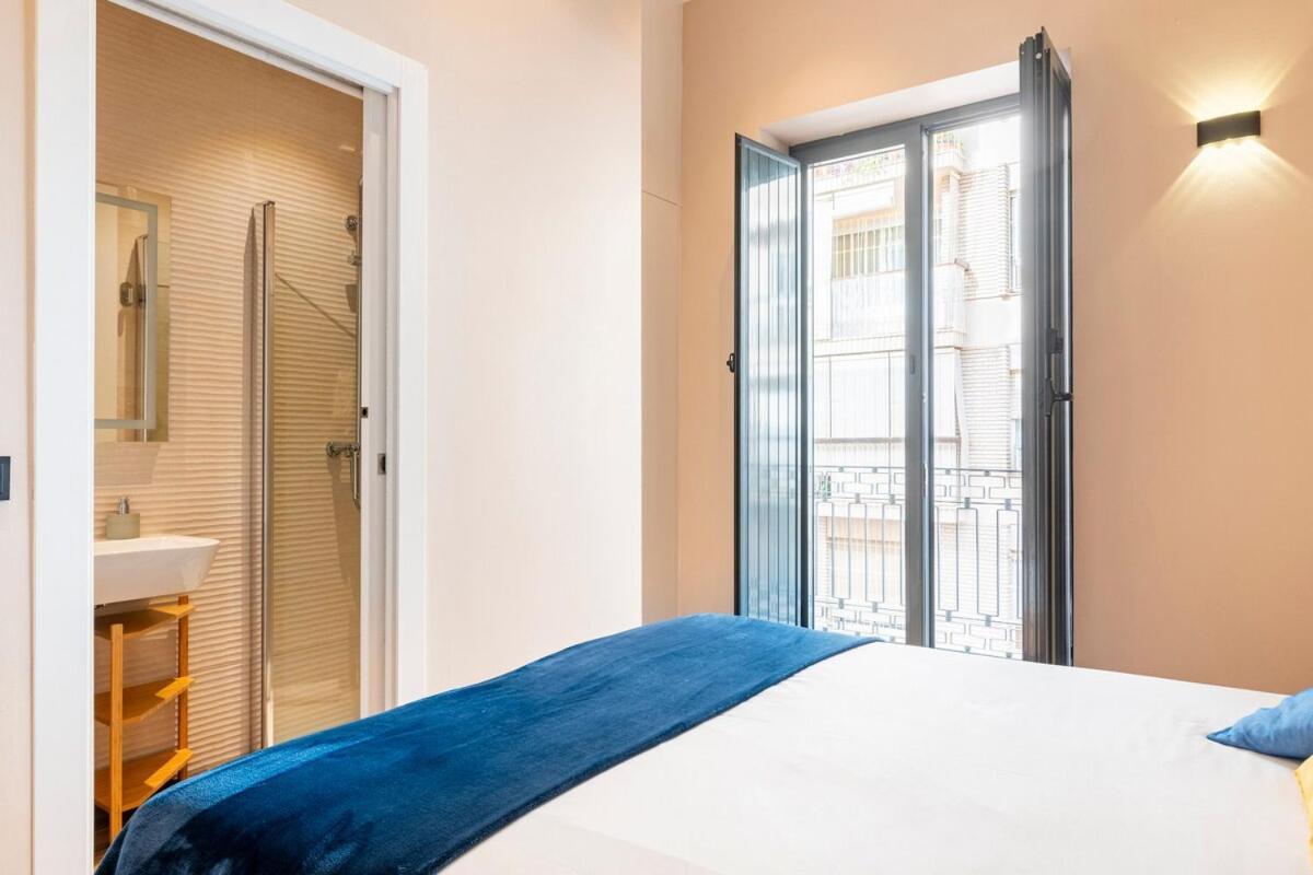 Deluxe Twobedroom Apartment Seville Downtown Exterior foto